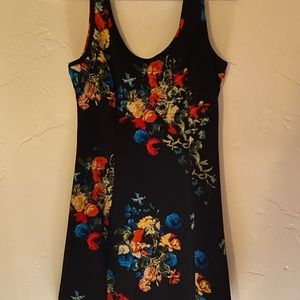 Floral fit n’flare dress